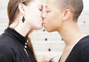 Juventud-LGBT-MagLes-Revista-Lesbica-Lesbianas